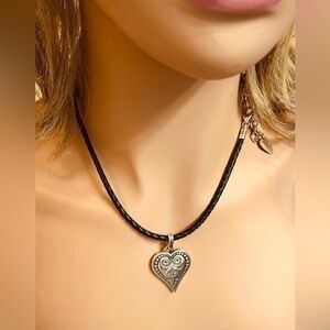 Brighton J40420 Ophelia Black Leather Necklace in Excellent Condition FIRM